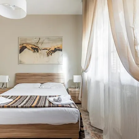 Walls Nearby: Modern Apt With Parking! Apartment Lucca